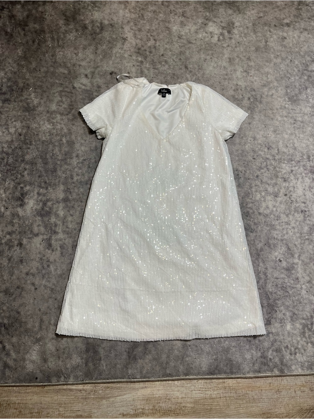 Lulu's White Sequin Short Sleeve Shift Dress